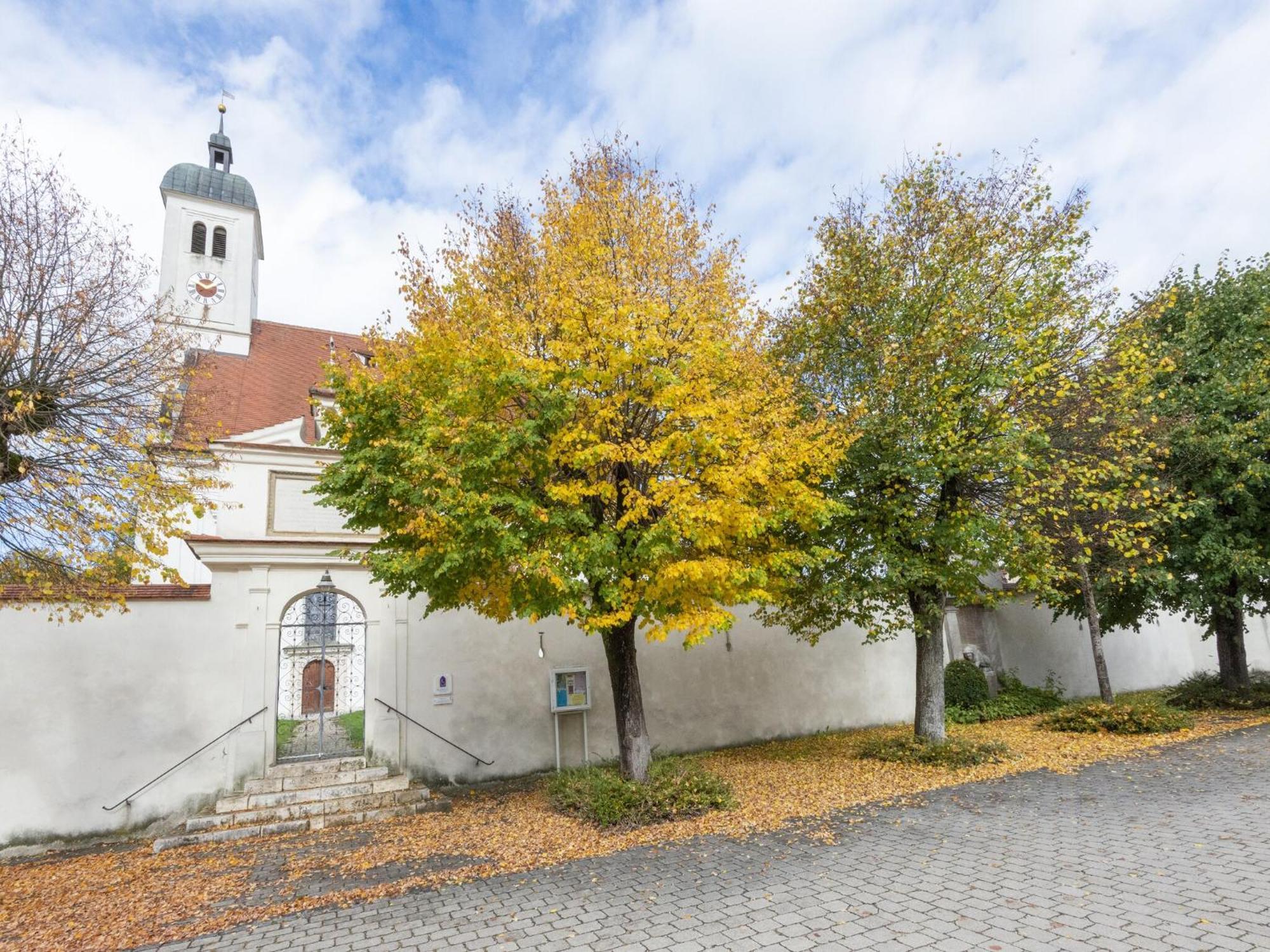 Lovely Holiday Home In Haunsheim Екстериор снимка